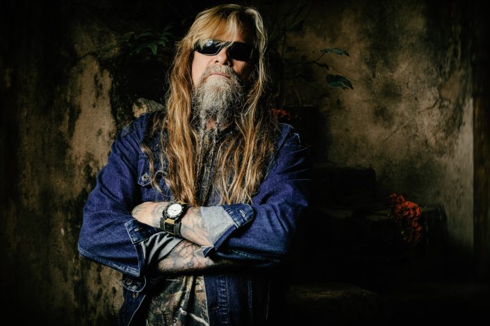Chris Holmes - guitarist by Julien ZANNONI
