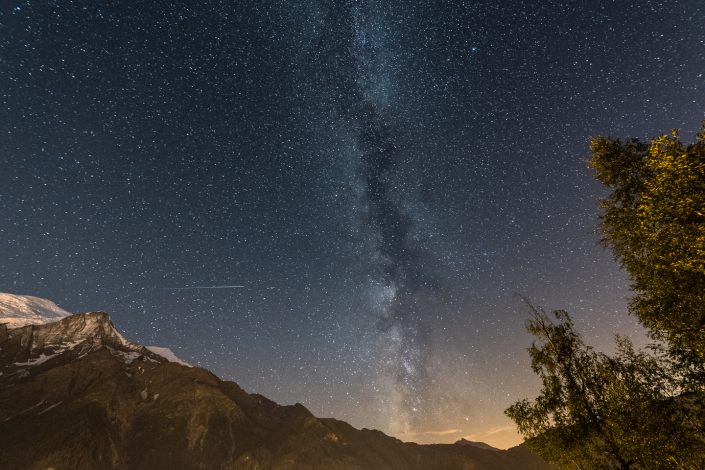 Astrophotography above the Mont Blanc, Chamonix, France