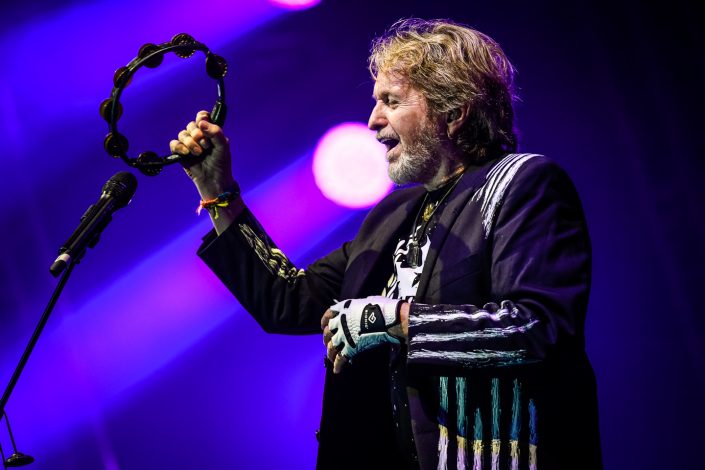 YES plays at festival Guitare en Scène 2017