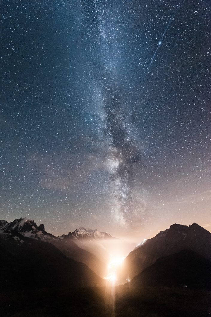 Astrophotography above the Mont Blanc, Chamonix, France
