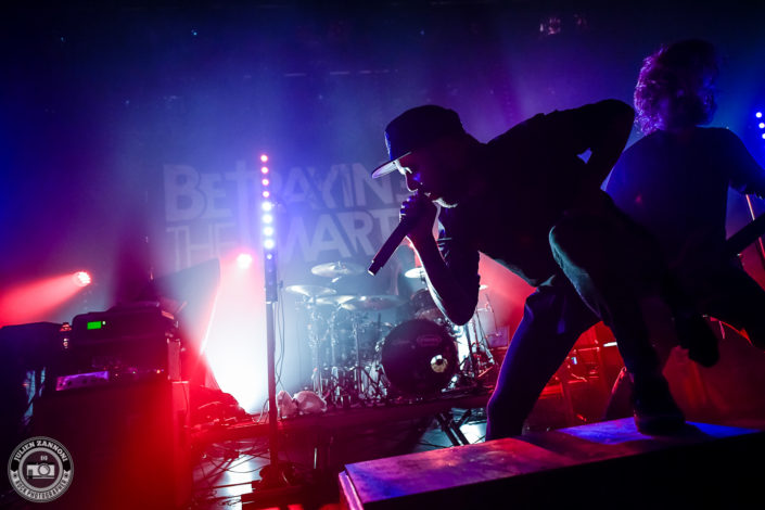 Betraying the Martyrs plays in Annecy - 2017