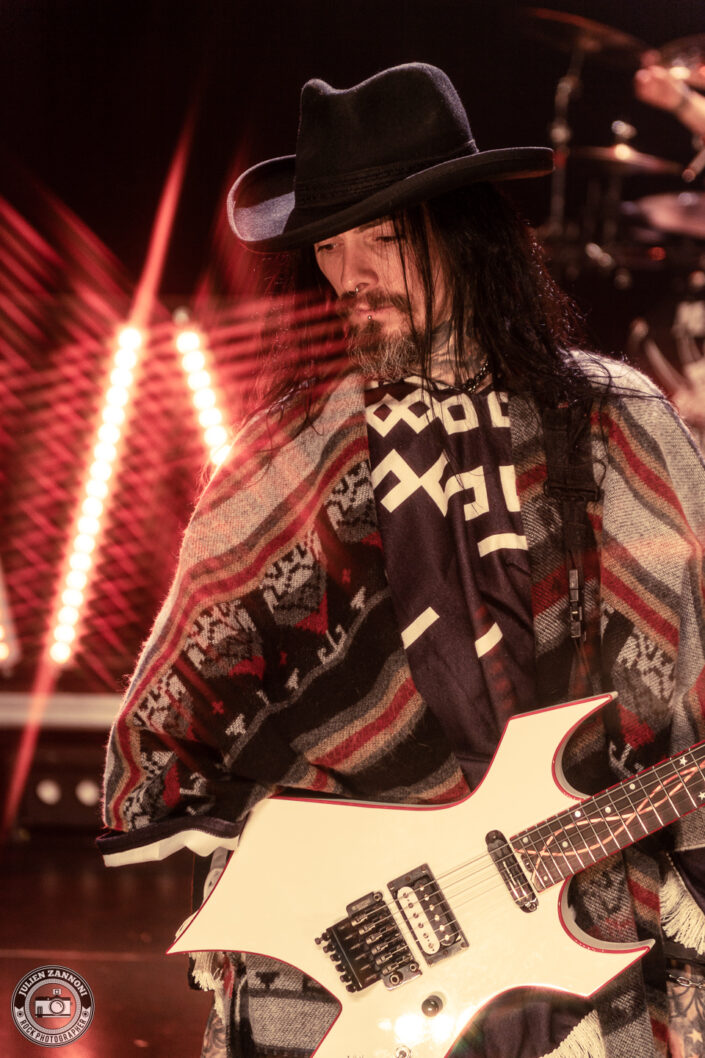 Portraits promotionnels du groupe BlackRain pour leur clip « Revolution », réalisés par le photographe Julien Zannoni, sorti le 17 mai 2024 sous le label Single Bell