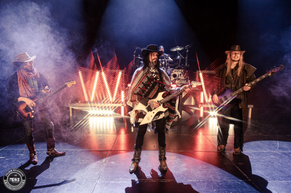 Portraits promotionnels du groupe BlackRain pour leur clip « Revolution », réalisés par le photographe Julien Zannoni, sorti le 17 mai 2024 sous le label Single Bell